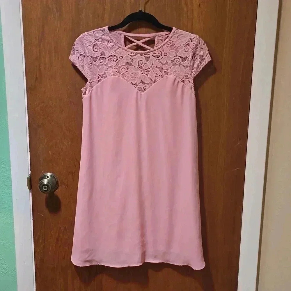 B. Darlin Pink Dress 3/4